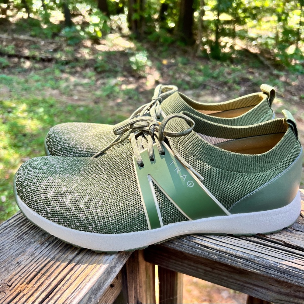 NWT TRAQ by Alegria Ayris Smart Sneaker Women’s Size 42, US Size 11.5 or 12 - Picture 4 of 13